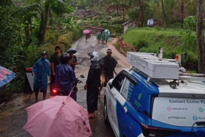 BMKG Peringatkan Cuaca Ekstrem di Jawa Timur, Banjir hingga Puting Beliung Mengancam