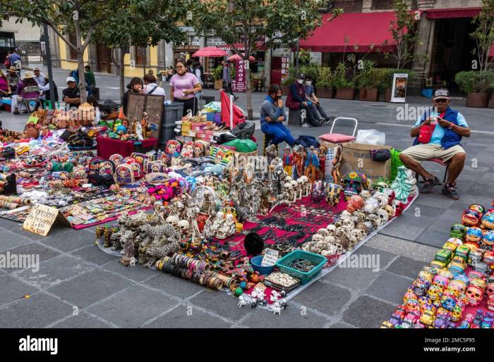 Upcoming World Cup stirs up mixed feelings among street vendors in Mexico City
