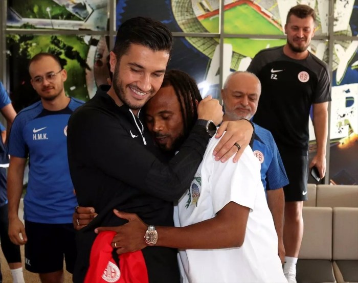 FCA vor Ribeiro-Transfer