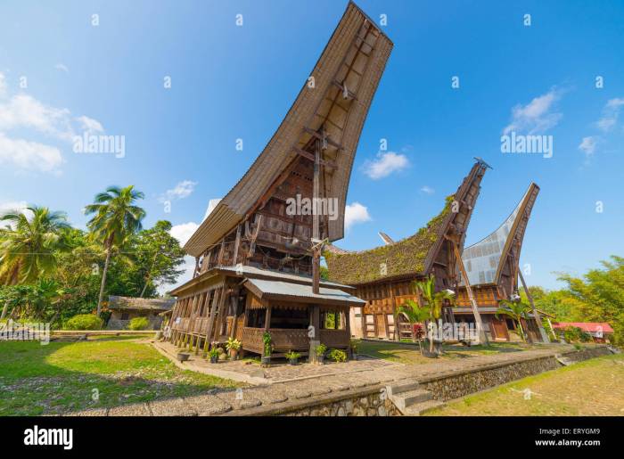 Berkaca Kasus Toraja, Fadli Zon Minta Ada Pendataan Rumah Adat